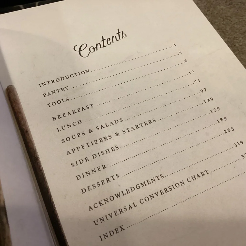 Magnolia Table Joanna Gaines Cookbook - Picture 3 of 3